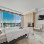 Front Line Penthouse Puerto Banus With Sea Views