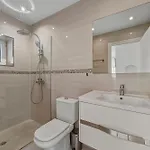 Apartment Front Line Penthouse Puerto Banus With Sea Views *