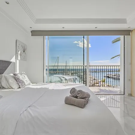 Appartamento Front Line Penthouse Puerto Banus With Sea Views Marbella